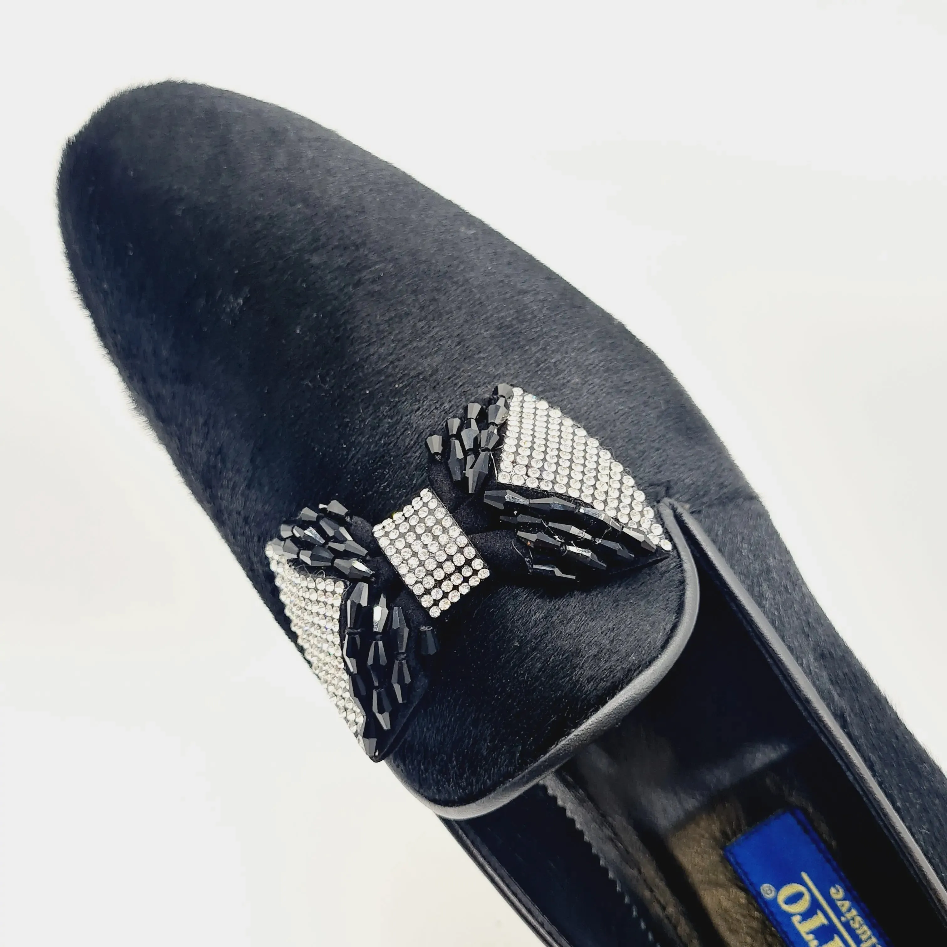 Statement Slip-On Loafers - ELI11623